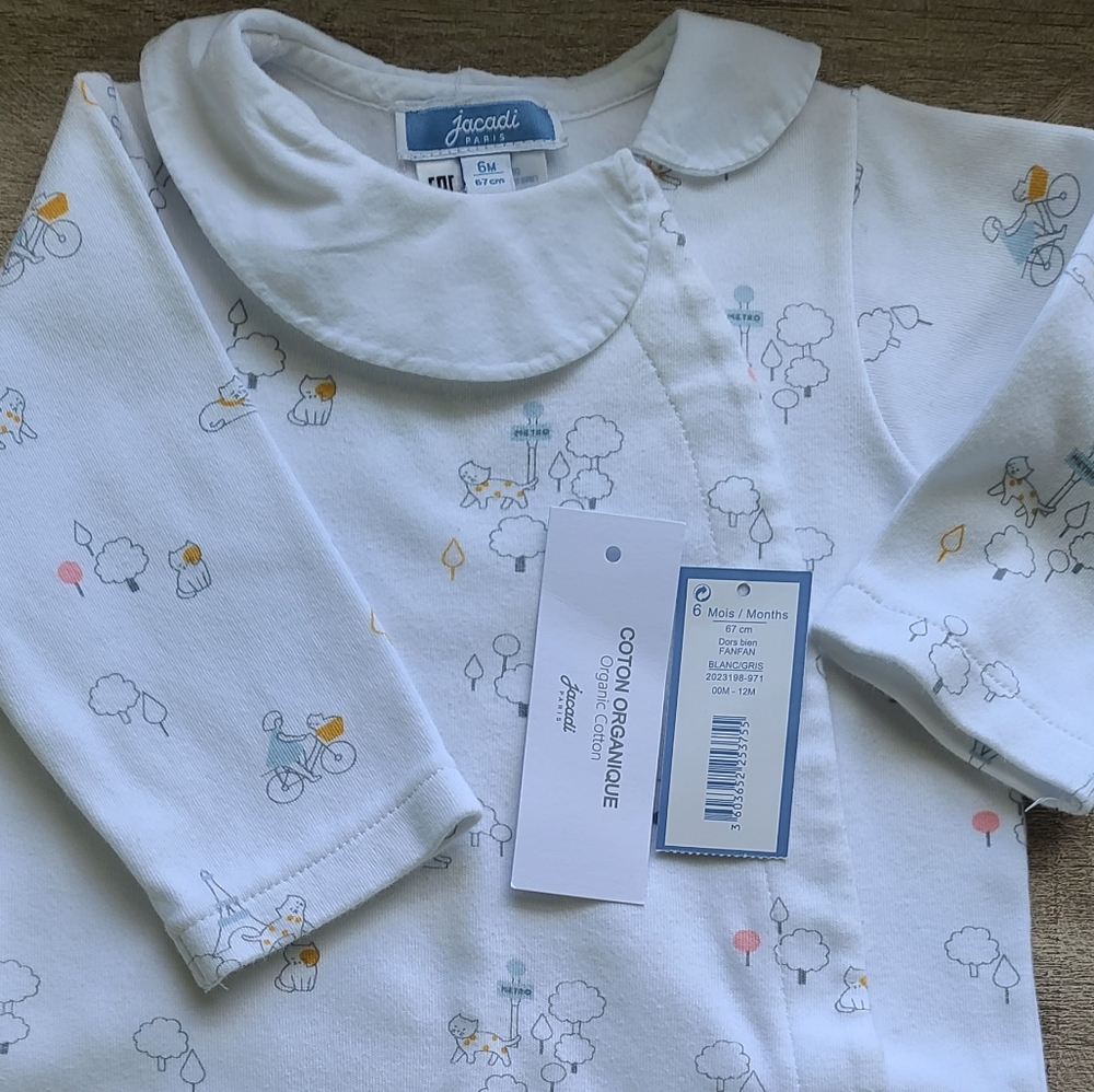 Jacadi baby girl Paris themed organic cotton onesie with collar. 6 months.